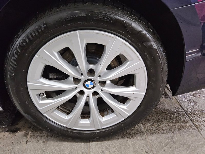 BMW 320d Touring xDrive automatik • HUD — 11