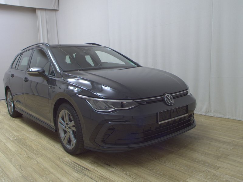 Volkswagen Golf 8 Variant 2.0 TDI automatik R-Line • ACC • LED — 3