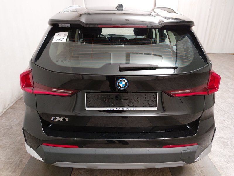 BMW iX1 xDrive • AHK • Full LED — 14