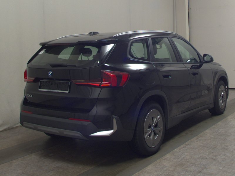 BMW iX1 xDrive • AHK • Full LED — 4