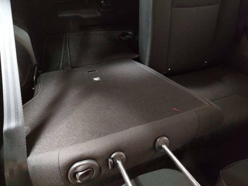 Fiat 500 Red • bežično punjenje • Full LED — 11
