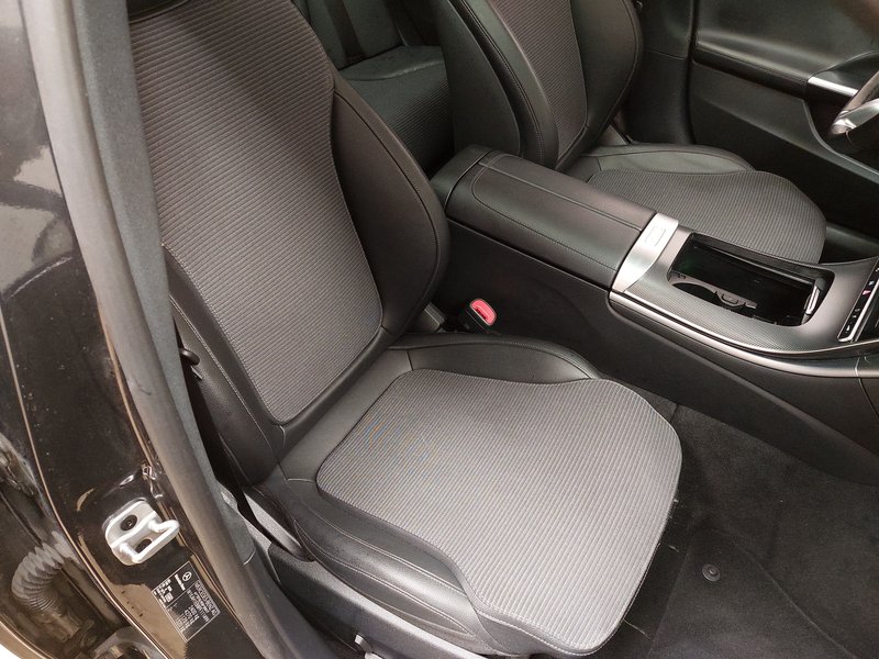 Mercedes-Benz C 220 d 4MATIC karavan All-Terrain automatik • panorama • LED — 10