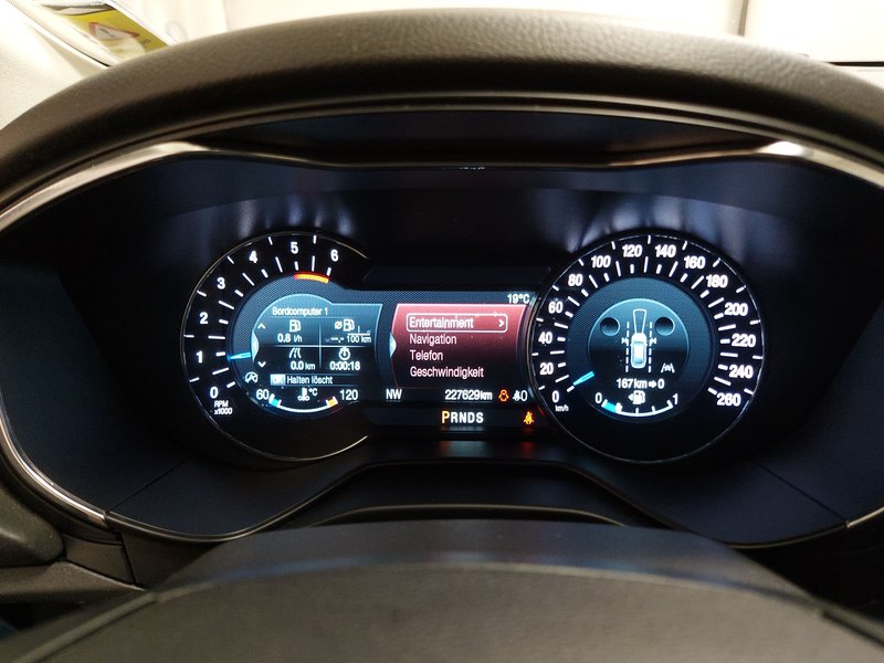 Ford Mondeo Turnier 2.0 EcoBlue automatik Titanium • ACC • Električna peta vrata — 17