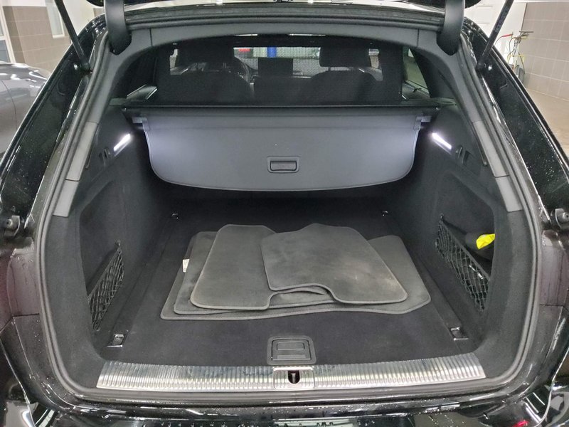 Audi A4 Avant 40 TDI automatik advanced • LED • digitalni instrumenti — 12