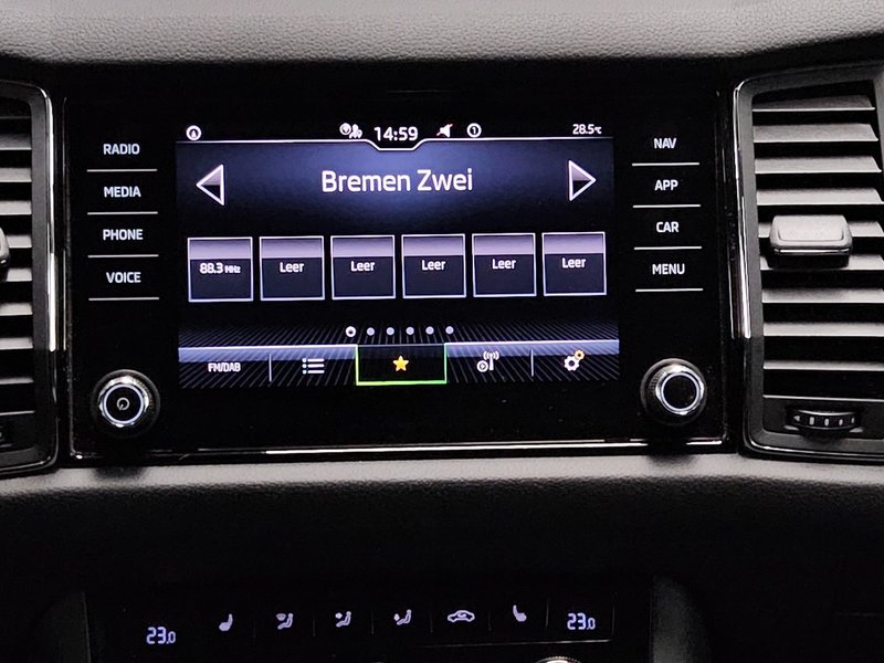 Škoda Kodiaq 2.0 TDI Style automatik • ACC • LED — 7