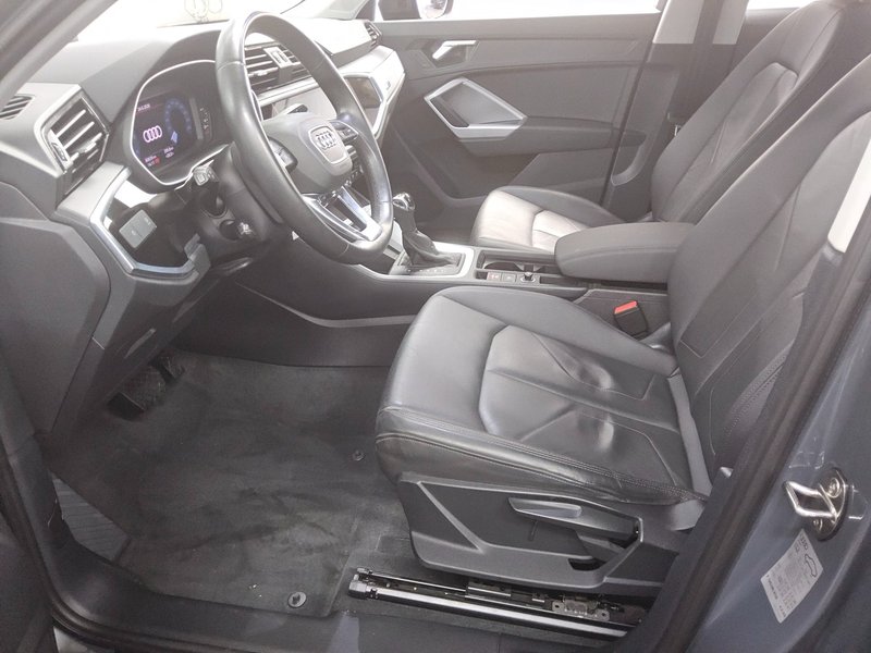 Audi Q3 35 TDI automatik • digitalni instrumenti • koža — 9