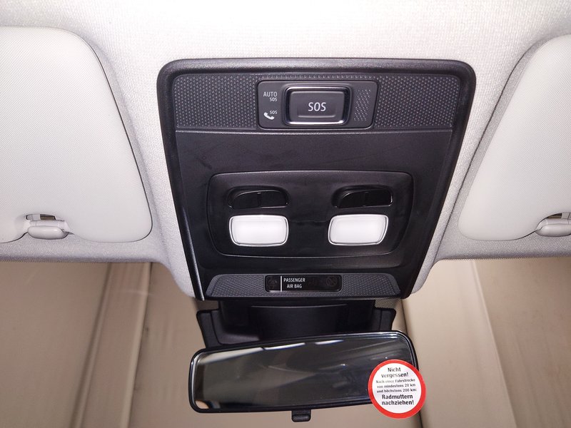 Renault Clio TCe • Full LED — 16