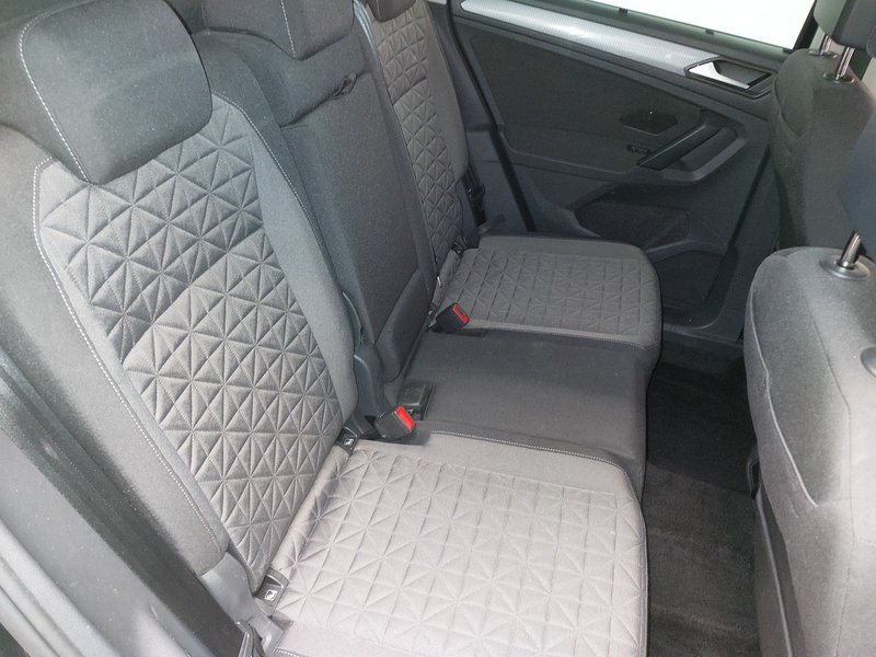 Volkswagen Tiguan 2.0 TDI automatik Life • ACC • električna peta vrata — 12
