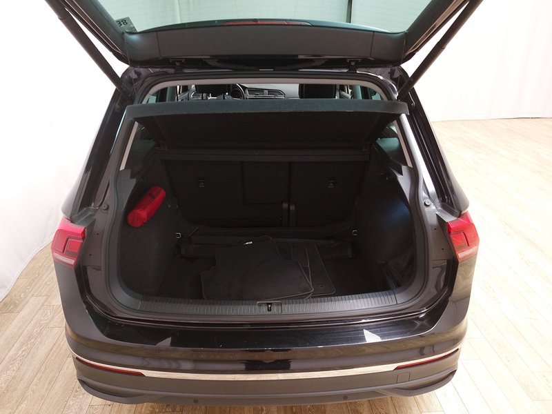 Volkswagen Tiguan 2.0 TDI automatik Life • ACC • električna peta vrata — 16