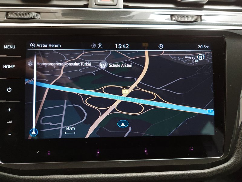 Volkswagen Tiguan 2.0 TDI automatik Life • ACC • električna peta vrata — 18