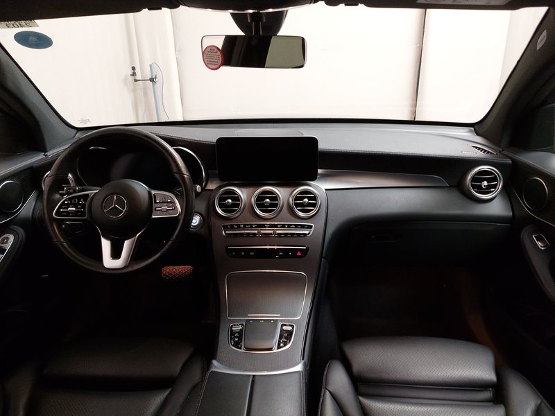 Mercedes-Benz GLC 300 de Coupé automatik • Kuka za vuču (zakretna) • koža — 16