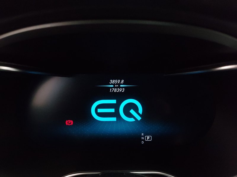Mercedes-Benz GLC 300 de Coupé automatik • Kuka za vuču (zakretna) • koža — 20