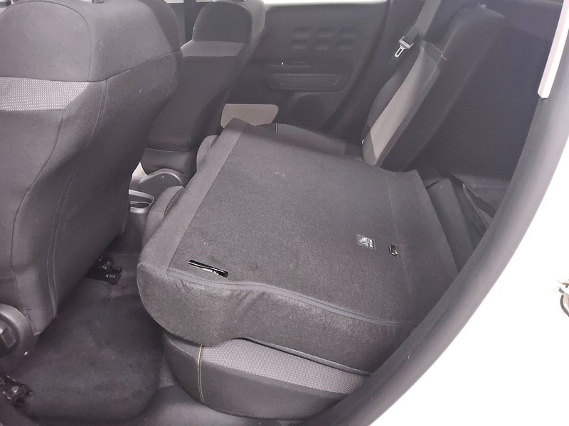 Citroën C3 1.2 PureTech Shine • Full LED — 12