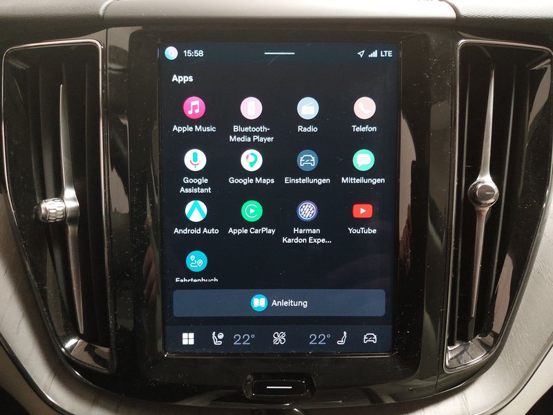 Volvo XC60 B4 automatik • ACC • 360° kamera — 18