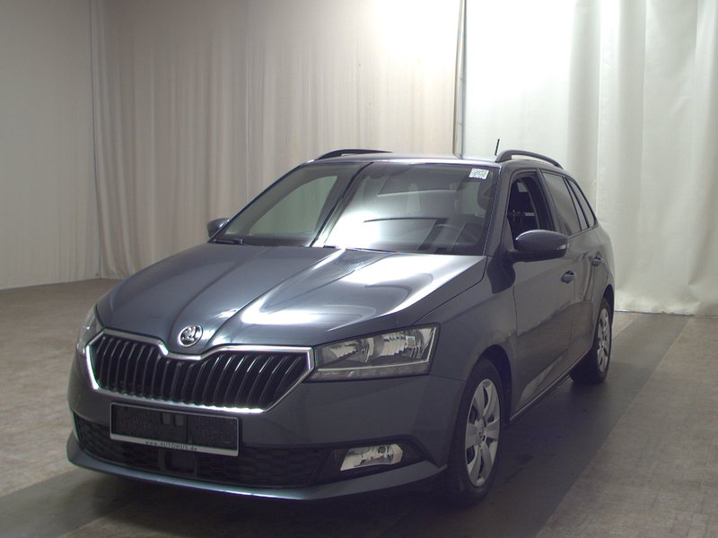 Škoda Fabia Combi 1.0 TSI automatik • Kamera za parkiranje — 2