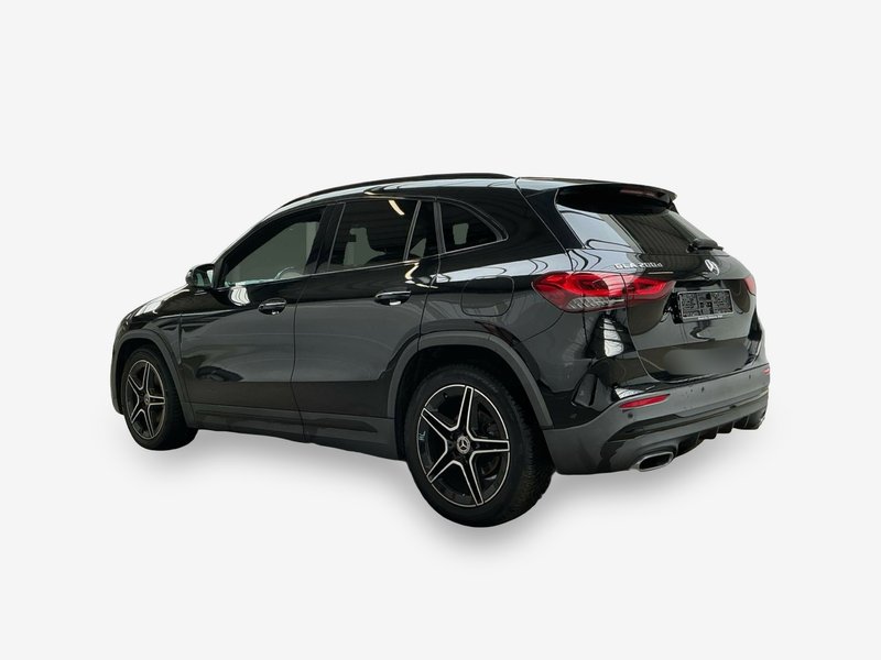 Mercedes-Benz GLA 200 d automatik AMG Line • kuka • Full LED — 3
