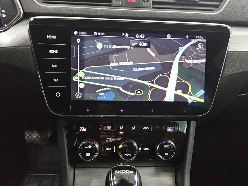 Škoda Superb Kombi 2.0 TDI automatik Ambition • ACC • Full LED — 7