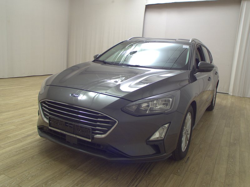 Ford Focus Turnier 1.5 EcoBlue automatik Titanium • LED • ACC — 2
