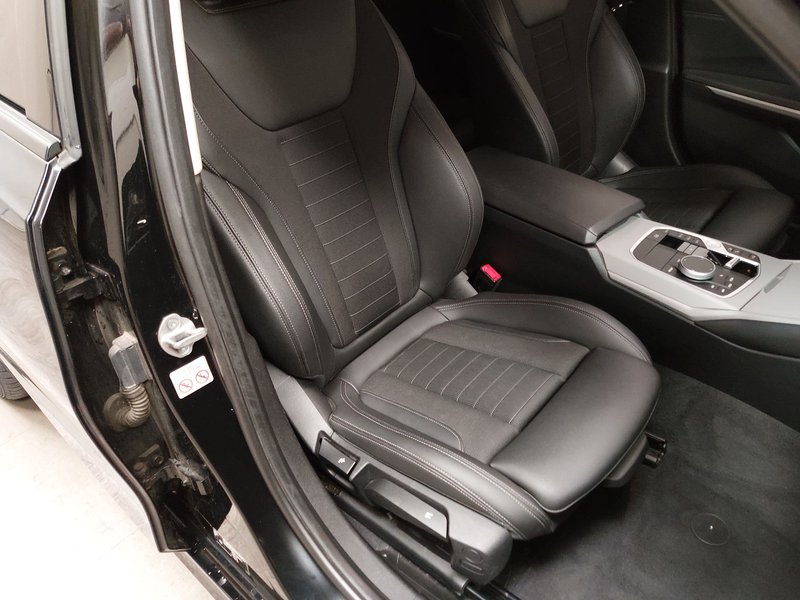 BMW 320e Touring automatik Sport Line • grijano staklo • el. peta vrata — 10
