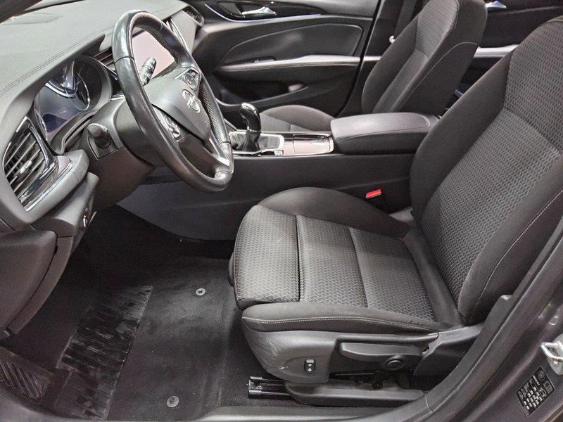 Opel Insignia ST 2.0 CDTI Business Edition • AHK • Full LED — 8