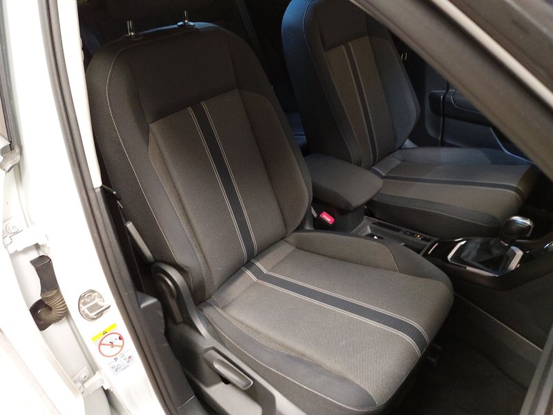Volkswagen T-Roc 2.0 TDI Style automatik • ACC • LED — 10