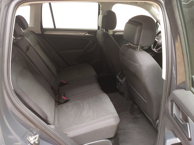 Volkswagen Tiguan 1.4 TSI eHybrid Life automatik • ACC • LED — 12