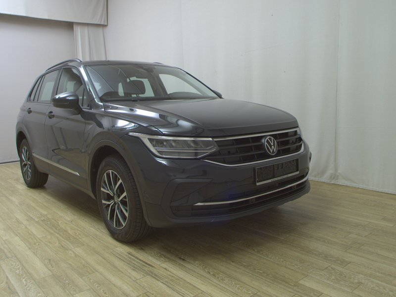 Volkswagen Tiguan 1.4 TSI eHybrid Life automatik • ACC • LED — 3