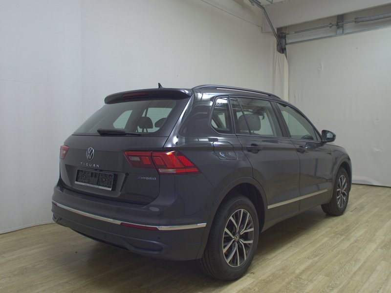 Volkswagen Tiguan 1.4 TSI eHybrid Life automatik • ACC • LED — 4