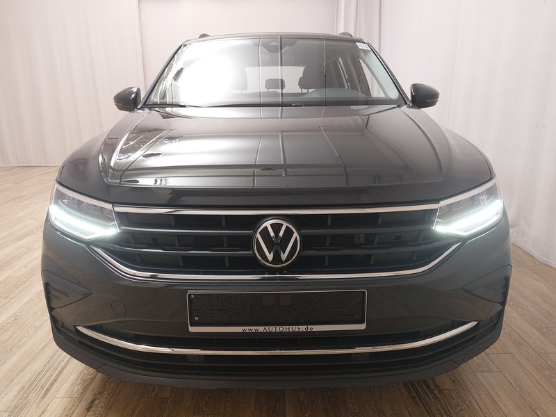 Volkswagen Tiguan 1.4 TSI eHybrid Life automatik • ACC • LED — 9