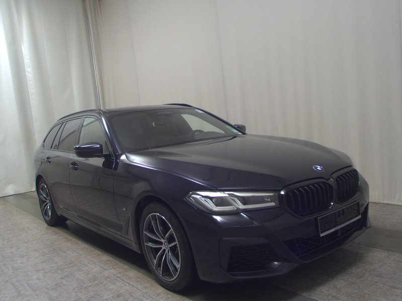 BMW 520d Touring xDrive automatik M Sport • ACC • koža — 3