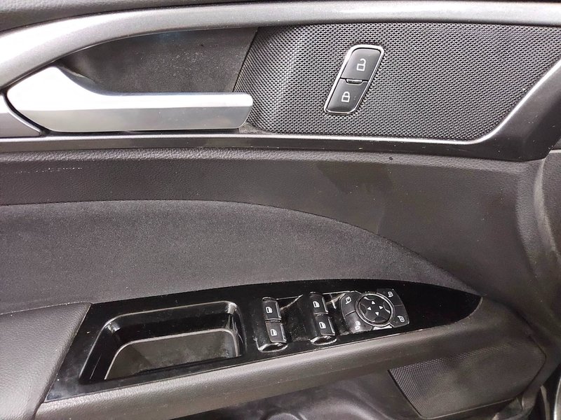 Ford Mondeo Turnier 2.0 EcoBlue automatik Titanium • navigacija — 9