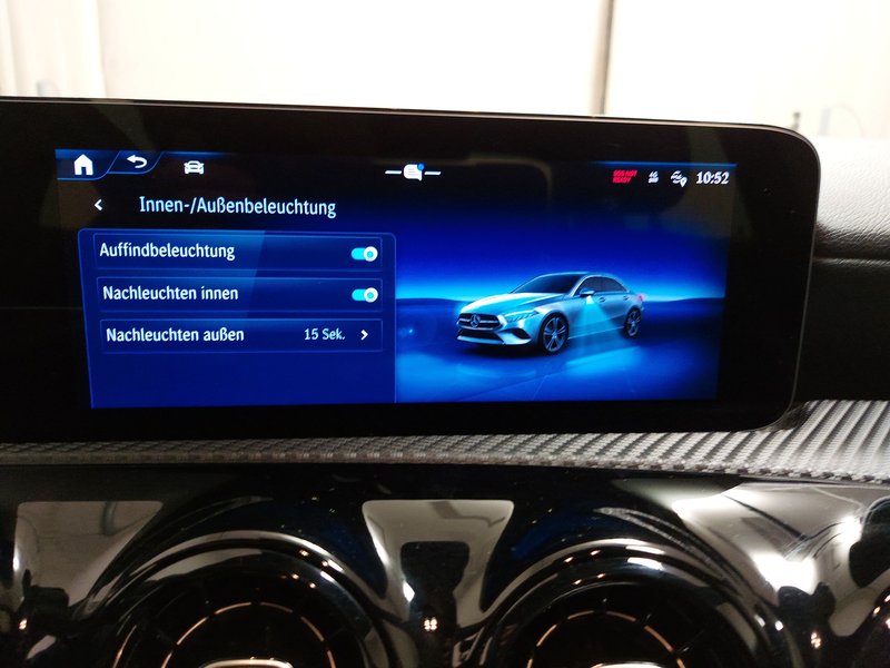 Mercedes-Benz A 180 d automatik • ACC • Full LED — 21