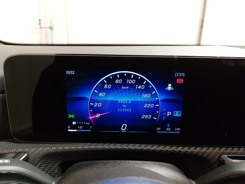 Mercedes-Benz A 180 d automatik • ACC • Full LED — 22
