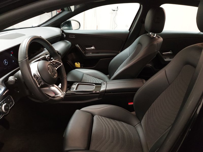 Mercedes-Benz A 180 d automatik • ACC • Full LED — 6