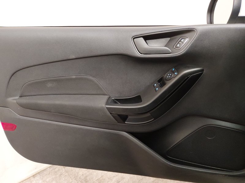 Ford Fiesta 1.1 Cool&Connect • Full LED — 5