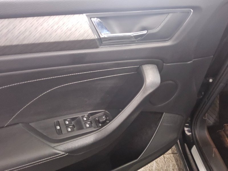 Škoda Kodiaq 2.0 TDI automatik Style • AHK • Full LED — 10