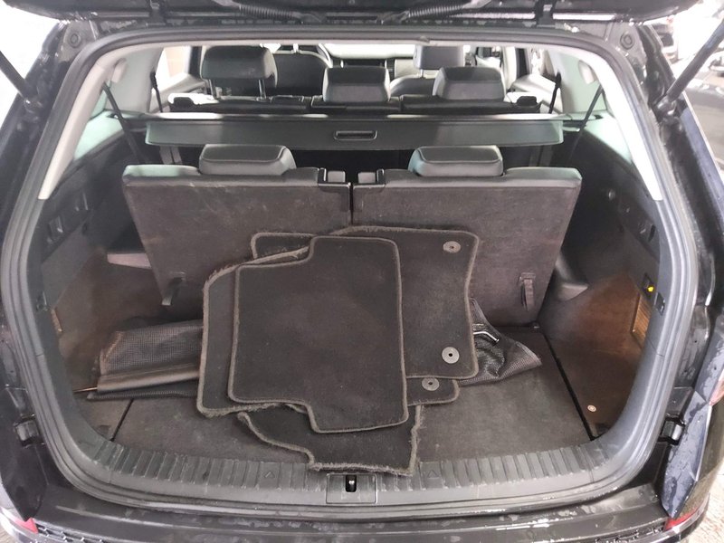 Škoda Kodiaq 2.0 TDI automatik Style • AHK • Full LED — 12