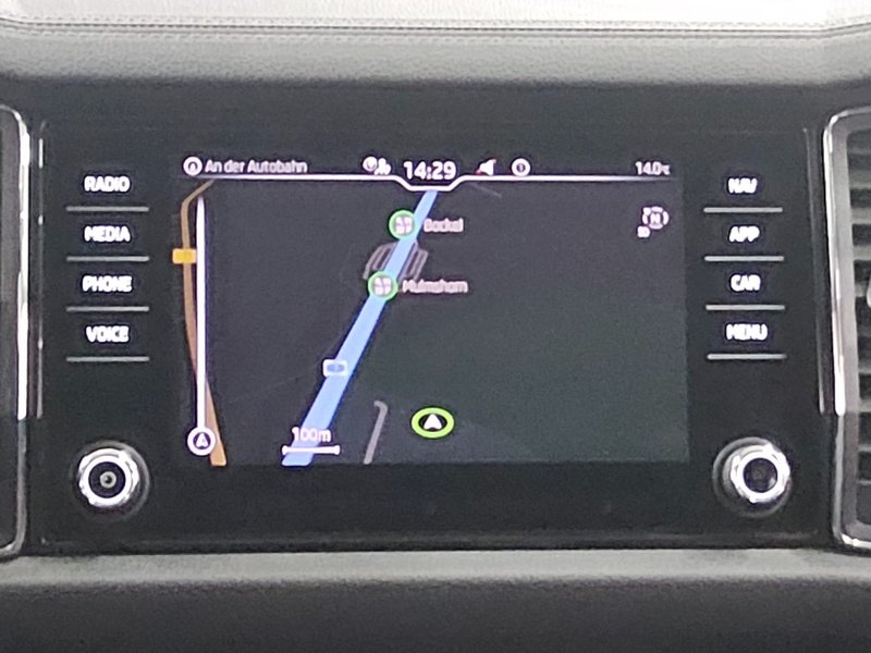 Škoda Kodiaq 2.0 TDI automatik Style • AHK • Full LED — 7