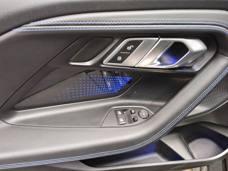BMW 220d Coupé automatik M Sport • Full LED • digitalni instrumenti — 11