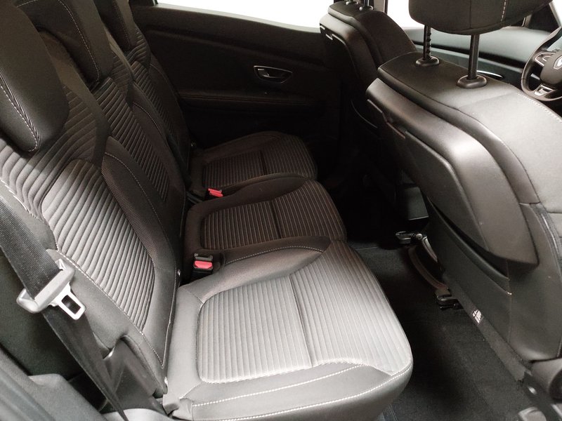 Renault Scenic 1.2 • AHK • bezključni pristup — 22