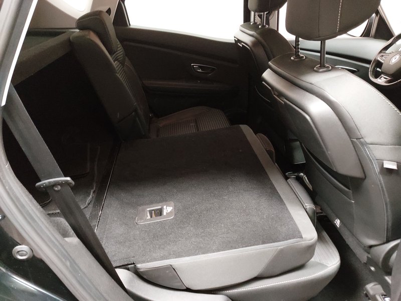 Renault Scenic 1.2 • AHK • bezključni pristup — 23