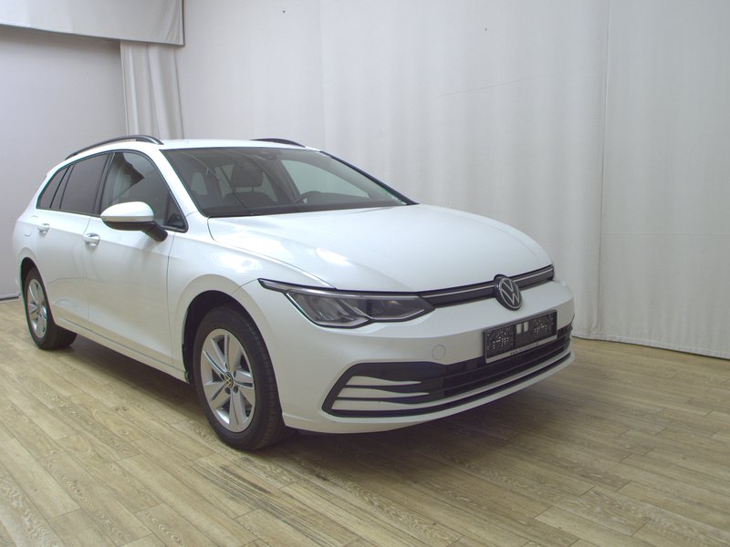 Volkswagen Golf 8 Variant 2.0 TDI automatik Life • bežično punjenje • Full LED — 3