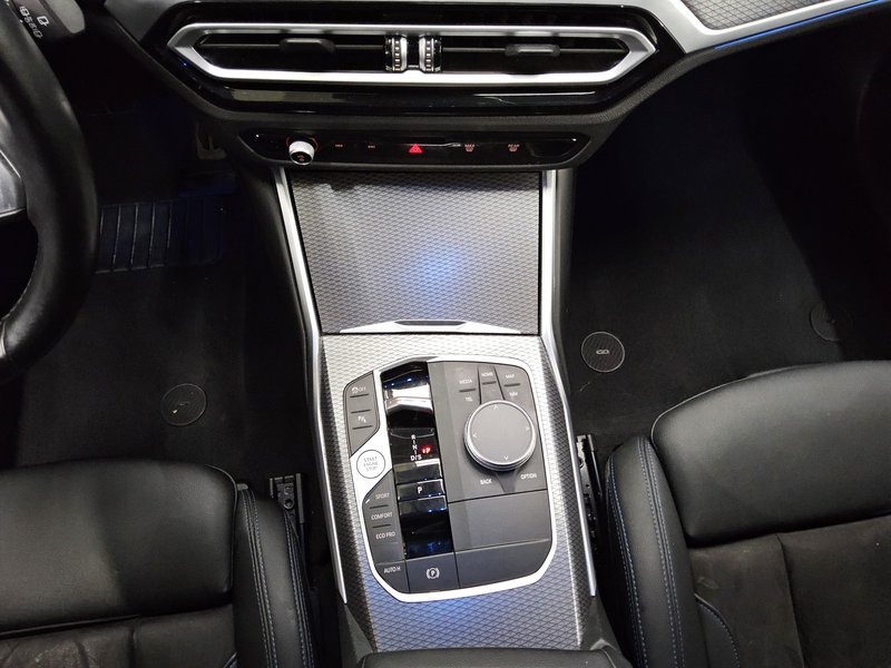 BMW 320d Touring M Sport automatik • HUD • digitalni instrumenti — 6