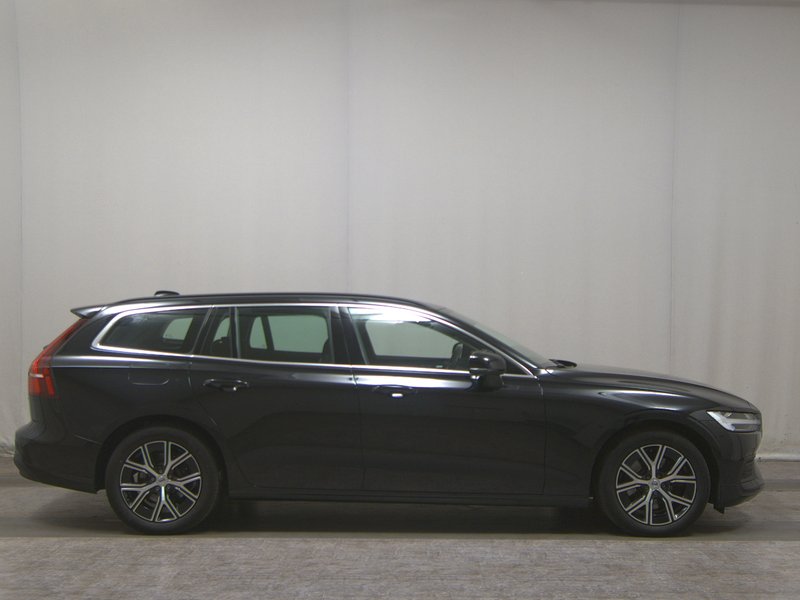 Volvo V60 B4 automatik • Full LED • digitalni instrumenti
