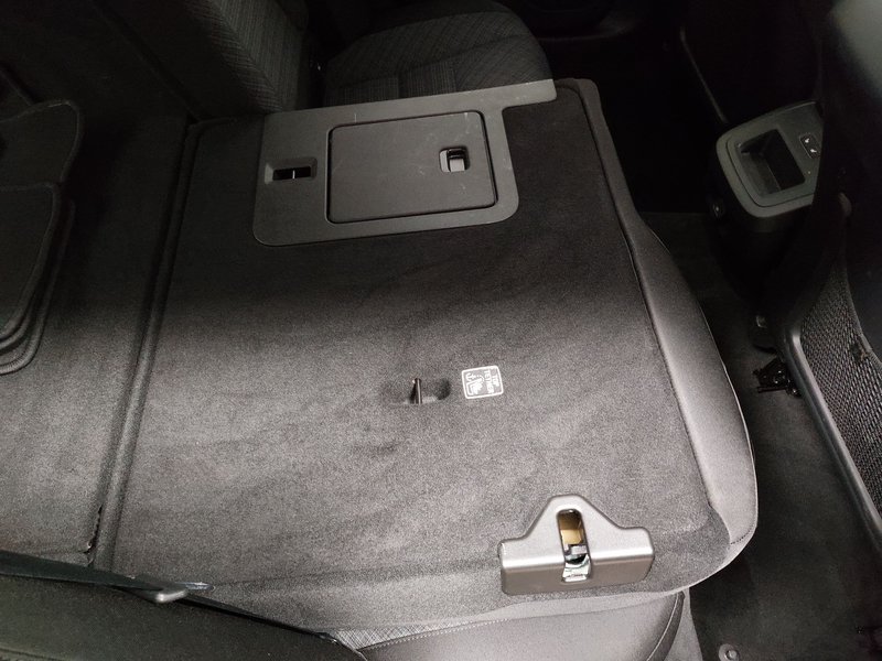 Volvo V60 B4 automatik • Full LED • digitalni instrumenti — 11