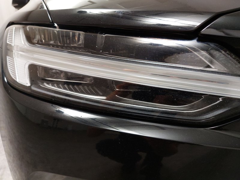 Volvo V60 B4 automatik • Full LED • digitalni instrumenti — 16