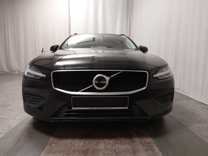 Volvo V60 B4 automatik • Full LED • digitalni instrumenti — 9
