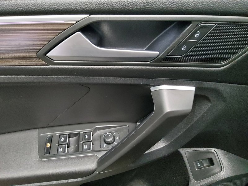 Volkswagen Tiguan Allspace 2.0 TSI 4MOTION automatik Elegance • HUD — 10