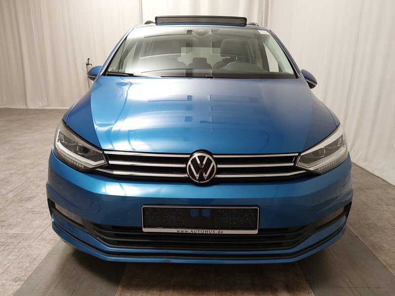 Volkswagen Touran 2.0 TDI automatik • panorama • ACC — 9