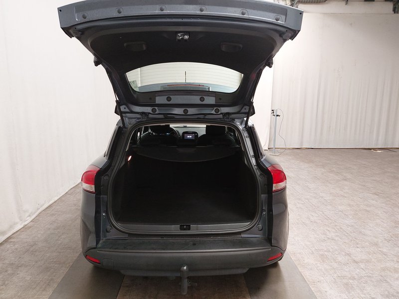 Renault Clio Grandtour 0.9 TCe • AHK — 19